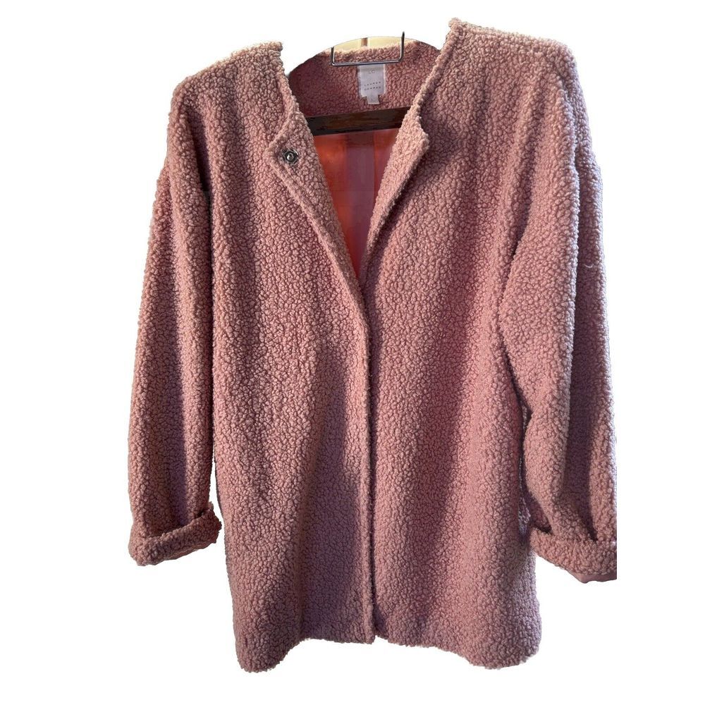 LC Lauren Conrad Fashion Jacket Somber Pink Longer Length Fuzzy Cozy Snap Close‎